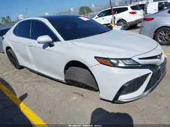 4T1KZ1AK9NU064697 2022 TOYOTA CAMRY