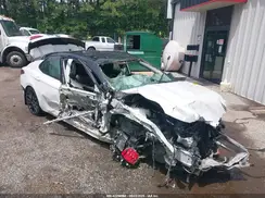 4T1KZ1AK9NU068801 2022 TOYOTA CAMRY