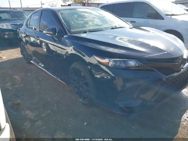 4T1KZ1AK9RU089024 2024 TOYOTA CAMRY - Image 1