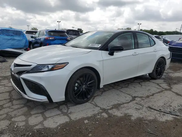 4T1KZ1AK9RU096104 2024 TOYOTA CAMRY - Image 1