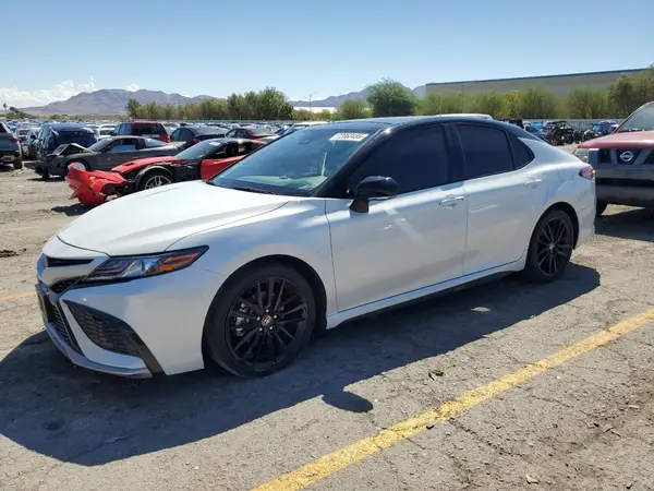 4T1KZ1AK9RU097009 2024 TOYOTA CAMRY - Image 1