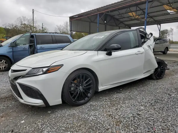 4T1KZ1AK9RU097706 2024 TOYOTA CAMRY - Image 1