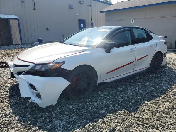 4T1KZ1AK9RU100040 2024 TOYOTA CAMRY - Image 1
