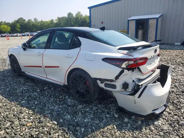 4T1KZ1AK9RU100040 2024 TOYOTA CAMRY - Image 2