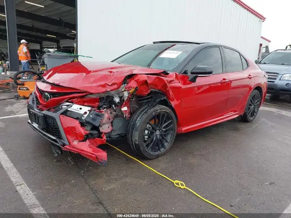 4T1KZ1AK9RU101592 2024 TOYOTA CAMRY - Image 2