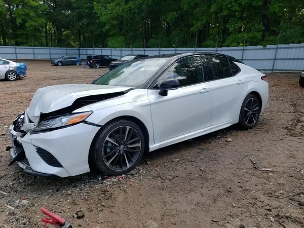 4T1KZ1AKXLU035948 2020 TOYOTA CAMRY - Image 1