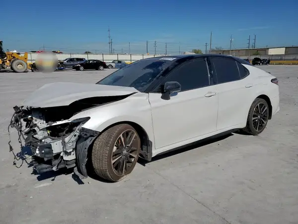 4T1KZ1AKXLU040115 2020 TOYOTA CAMRY - Image 1