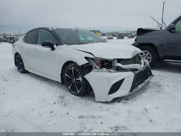 4T1KZ1AKXLU043533 2020 TOYOTA CAMRY - Image 1
