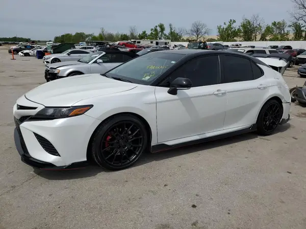 4T1KZ1AKXMU053349 2021 TOYOTA CAMRY - Image 1