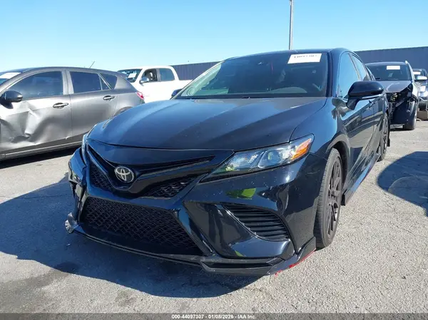 4T1KZ1AKXMU059684 2021 TOYOTA CAMRY - Image 2