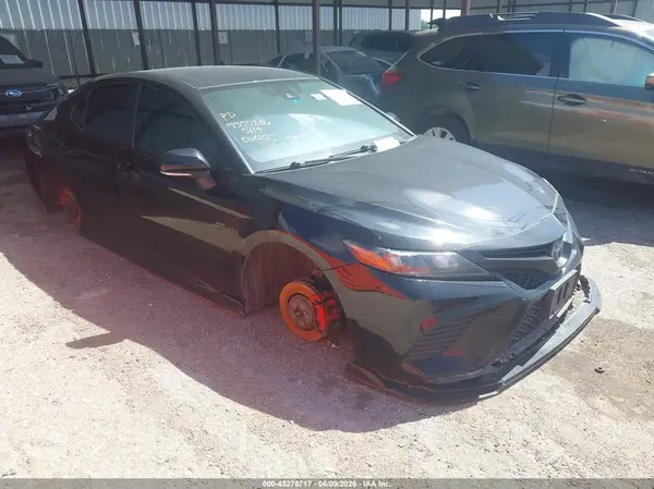 4T1KZ1AKXMU060155 2021 TOYOTA CAMRY - Image 1