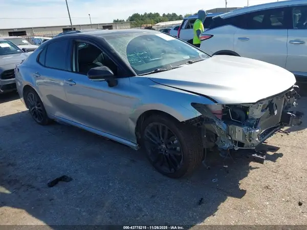 4T1KZ1AKXNU062473 2022 TOYOTA CAMRY - Image 1