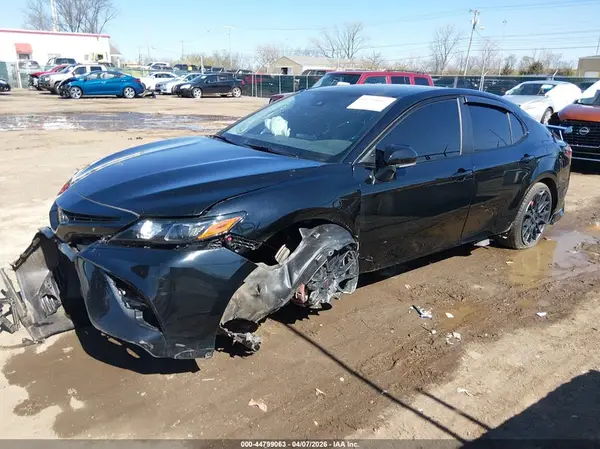 4T1KZ1AKXNU065096 2022 TOYOTA CAMRY - Image 2
