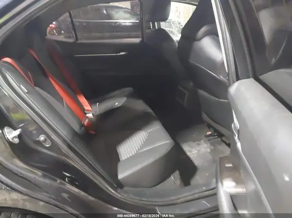 4T1KZ1AKXNU065468 2022 TOYOTA CAMRY - Image 8