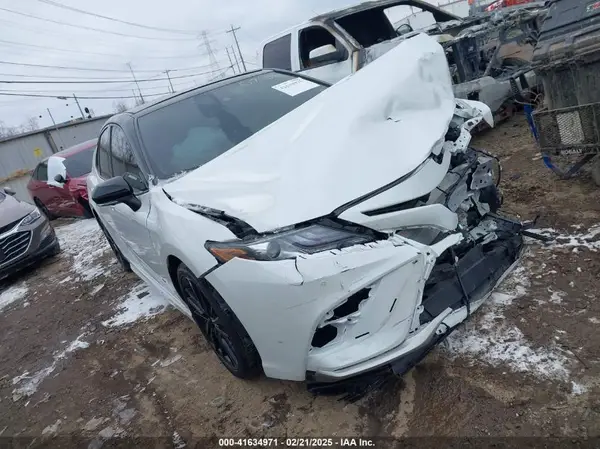 4T1KZ1AKXPU075016 2023 TOYOTA CAMRY - Image 1