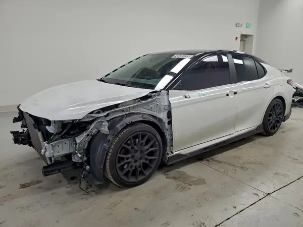 4T1KZ1AKXPU084797 2023 TOYOTA CAMRY - Image 1