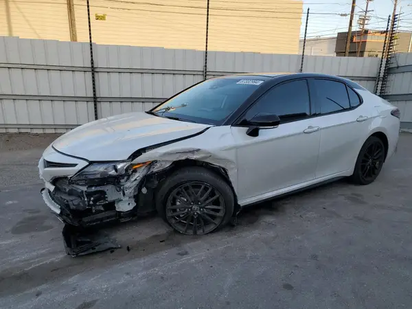 4T1KZ1AKXRU092837 2024 TOYOTA CAMRY - Image 1