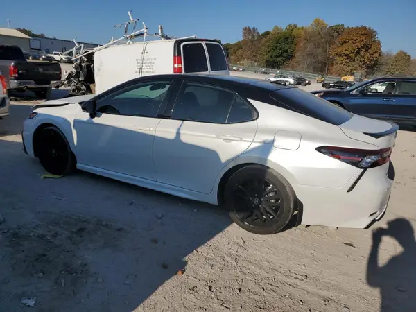 4T1KZ1AKXRU094149 2024 TOYOTA CAMRY - Image 2