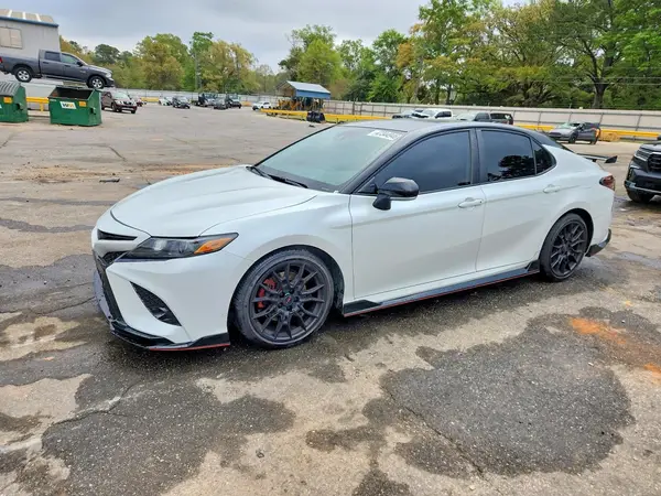 4T1KZ1AKXRU099612 2024 TOYOTA CAMRY - Image 1