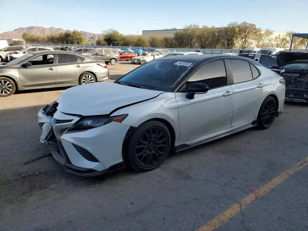 4T1KZ1AKXRU100354 2024 TOYOTA CAMRY - Image 1