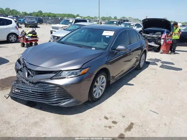4T1L11AK0LU858514 2020 TOYOTA CAMRY - Image 2
