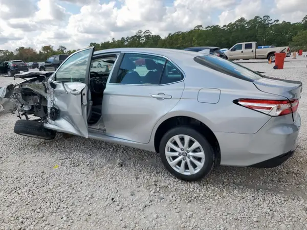 4T1L11AK0LU869674 2020 TOYOTA CAMRY - Image 2