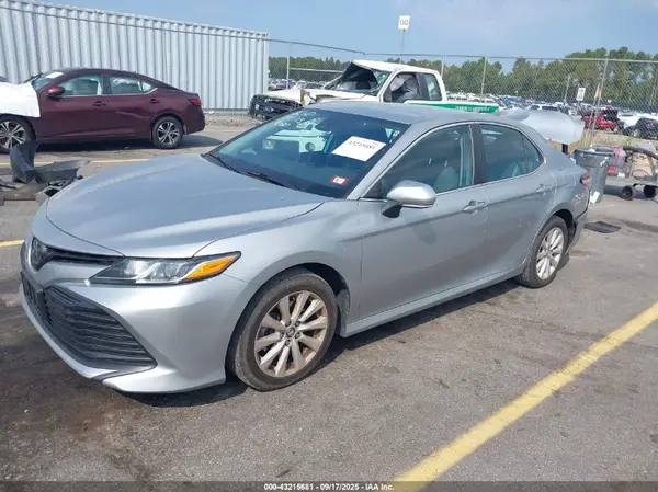 4T1L11AK0LU899080 2020 TOYOTA CAMRY - Image 2