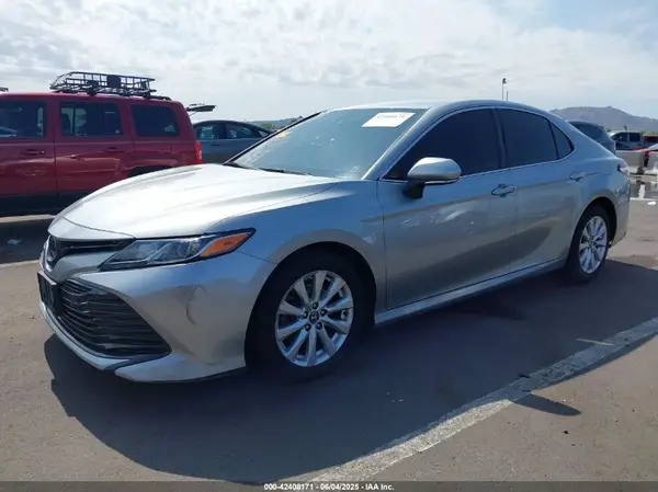 4T1L11AK0LU926133 2020 TOYOTA CAMRY - Image 2