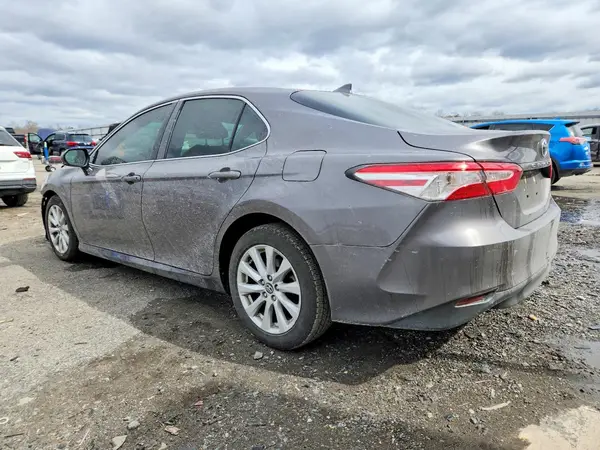 4T1L11AK1LU868744 2020 TOYOTA CAMRY - Image 2