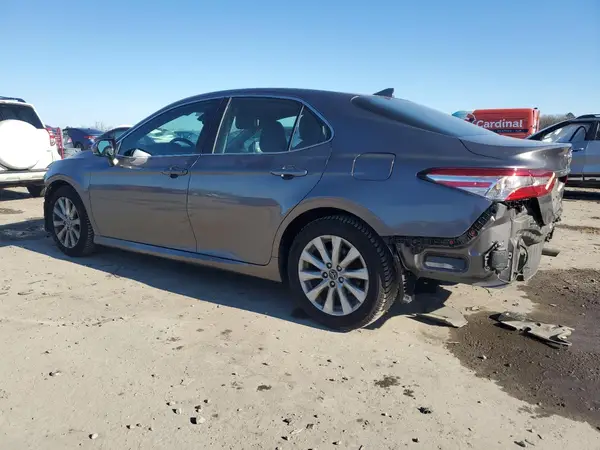 4T1L11AK1LU921233 2020 TOYOTA CAMRY - Image 2