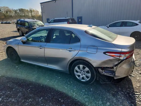 4T1L11AK1LU925542 2020 TOYOTA CAMRY - Image 2
