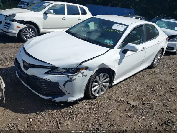 4T1L11AK1LU949355 2020 TOYOTA CAMRY - Image 2