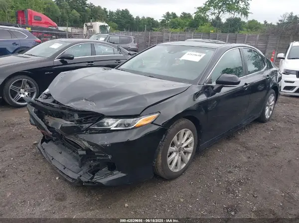 4T1L11AK1LU952983 2020 TOYOTA CAMRY - Image 2