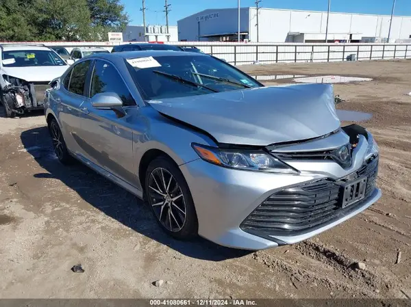 4T1L11AK2LU868154 2020 TOYOTA CAMRY - Image 1