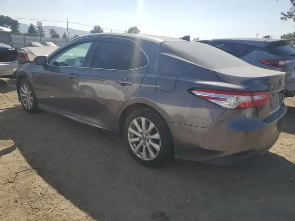 4T1L11AK2LU936176 2020 TOYOTA CAMRY - Image 2