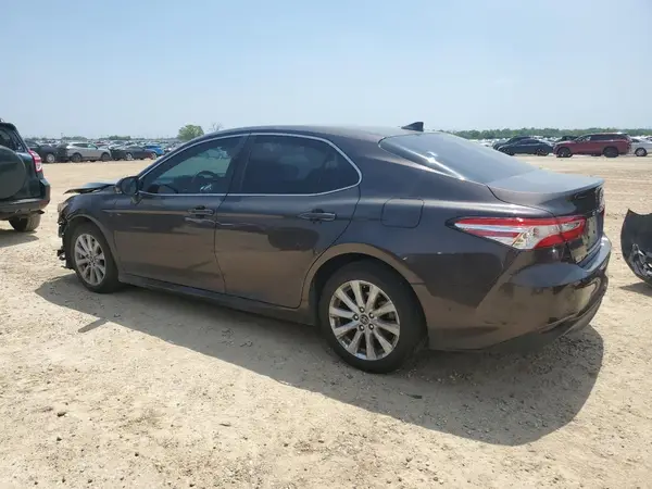4T1L11AK3LU301001 2020 TOYOTA CAMRY - Image 2