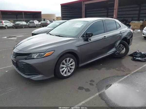 4T1L11AK3LU327789 2020 TOYOTA CAMRY - Image 2