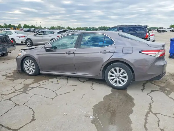 4T1L11AK3LU386261 2020 TOYOTA CAMRY - Image 2