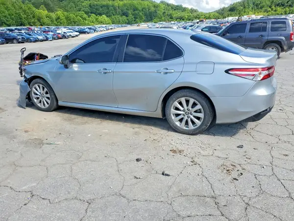 4T1L11AK3LU392920 2020 TOYOTA CAMRY - Image 2