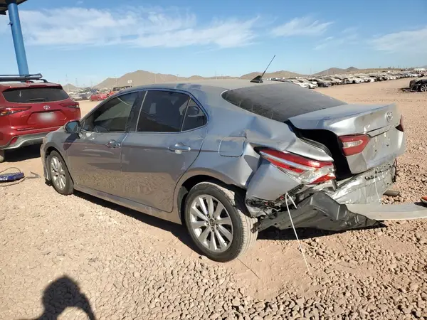 4T1L11AK3LU501263 2020 TOYOTA CAMRY - Image 2