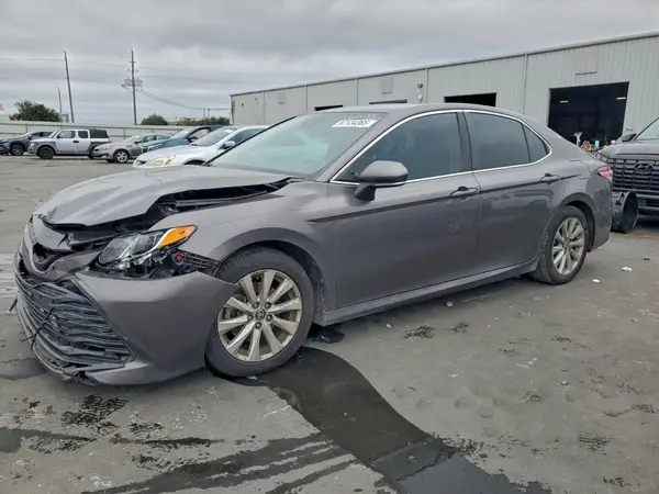 4T1L11AK3LU946330 2020 TOYOTA CAMRY - Image 1