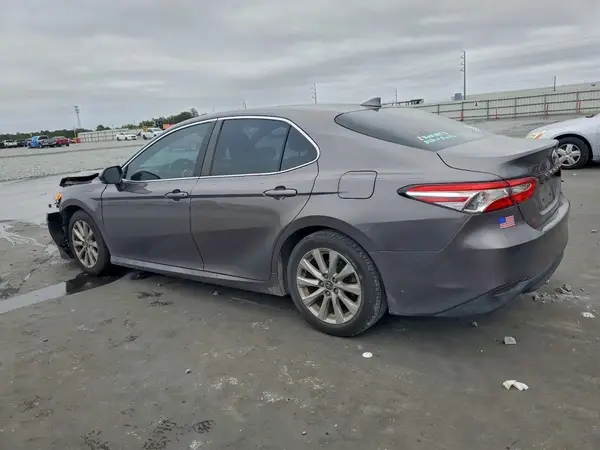 4T1L11AK3LU946330 2020 TOYOTA CAMRY - Image 2