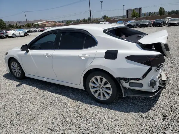 4T1L11AK3LU964245 2020 TOYOTA CAMRY - Image 2