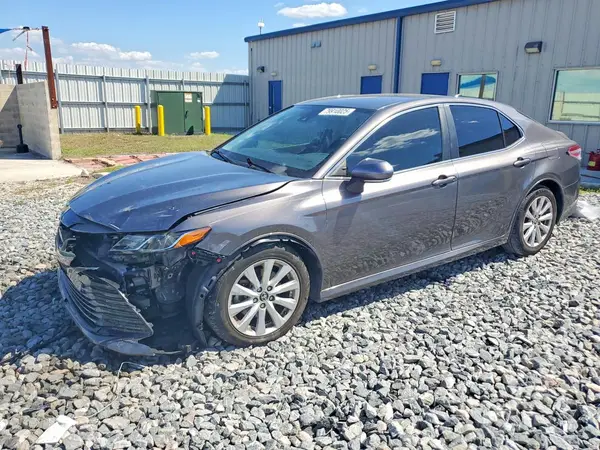 4T1L11AK4LU913207 2020 TOYOTA CAMRY - Image 1