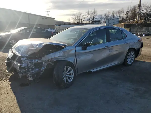 4T1L11AK4LU921128 2020 TOYOTA CAMRY - Image 1