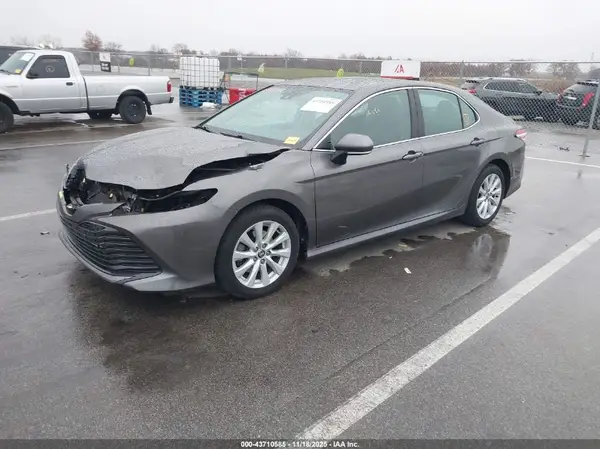 4T1L11AK4LU983631 2020 TOYOTA CAMRY - Image 2