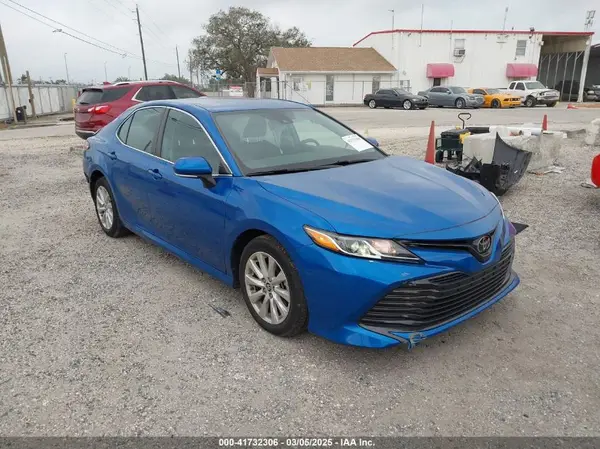 4T1L11AK5LU310671 2020 TOYOTA CAMRY - Image 1