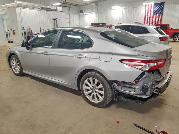 4T1L11AK5LU322805 2020 TOYOTA CAMRY - Image 2