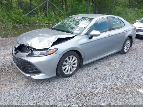 4T1L11AK5LU913166 2020 TOYOTA CAMRY - Image 2