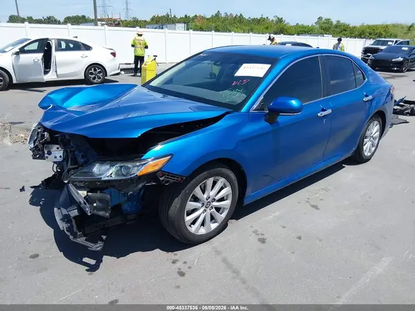 4T1L11AK6LU376016 2020 TOYOTA CAMRY - Image 2